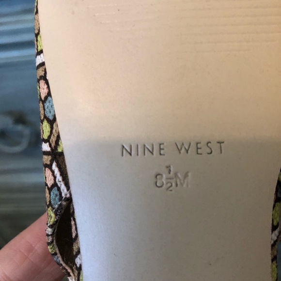 Nine West slippers - Picture 3 of 3